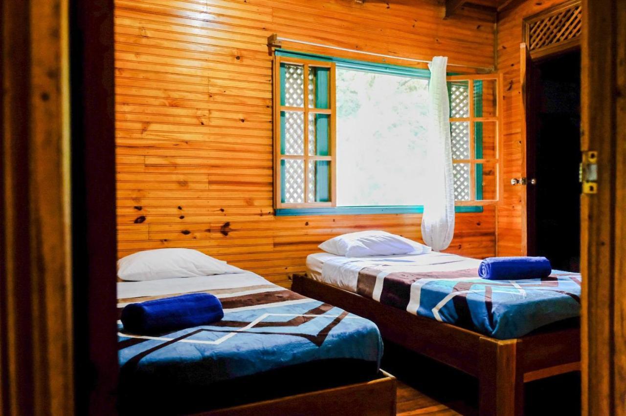קאוויטה Aldina S Guest House מראה חיצוני תמונה